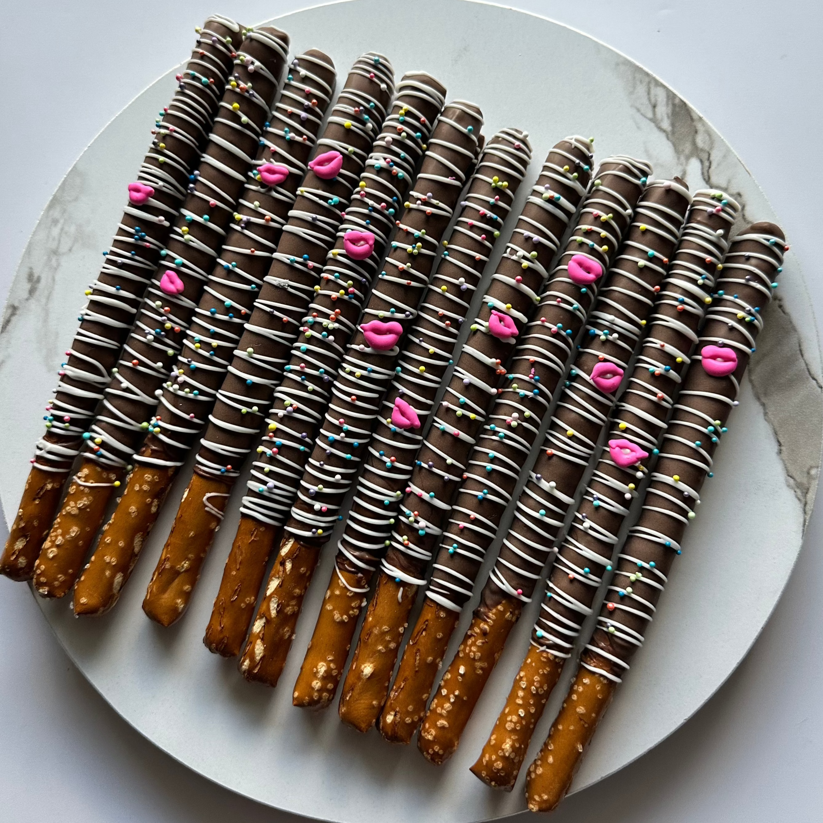 Chocolate Pretzel Rods – Sweet Suga Lips